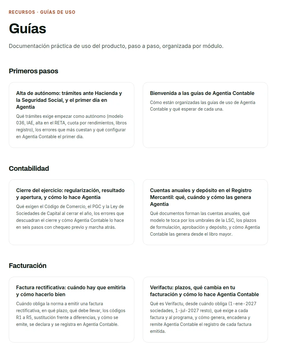 Índice de /guias con las guías agrupadas por módulo (Primeros pasos, Contabilidad y Facturación), cada una en una tarjeta con su título y su resumen.